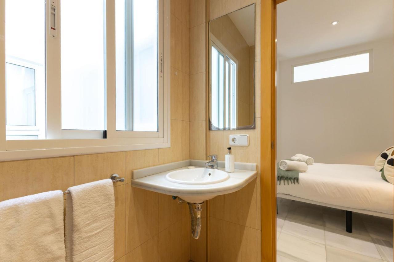 Terceros City Center Deluxe By Valcambre Σεβίλλη Εξωτερικό φωτογραφία